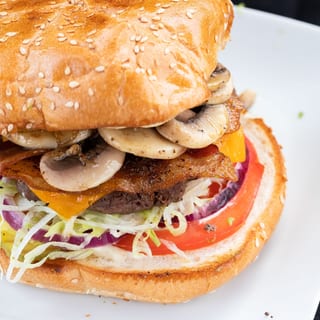 SW Bacon MUSHROOM Cheeseburger